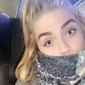 Meet your Posher, Catherine